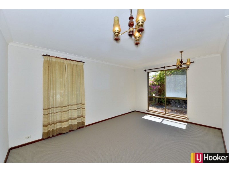 44 Peelwood Parade, Halls Head WA 6210