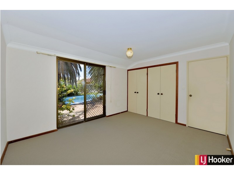 44 Peelwood Parade, Halls Head WA 6210