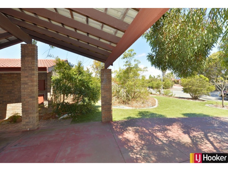 44 Peelwood Parade, Halls Head WA 6210