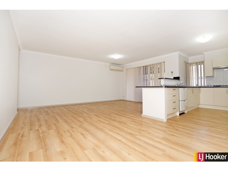 17 Lilac Green, Halls Head WA 6210