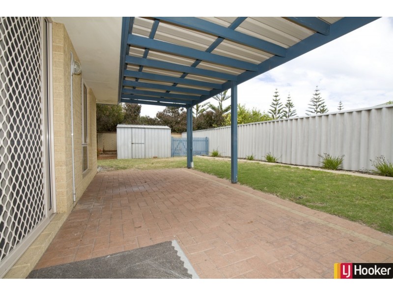 17 Lilac Green, Halls Head WA 6210