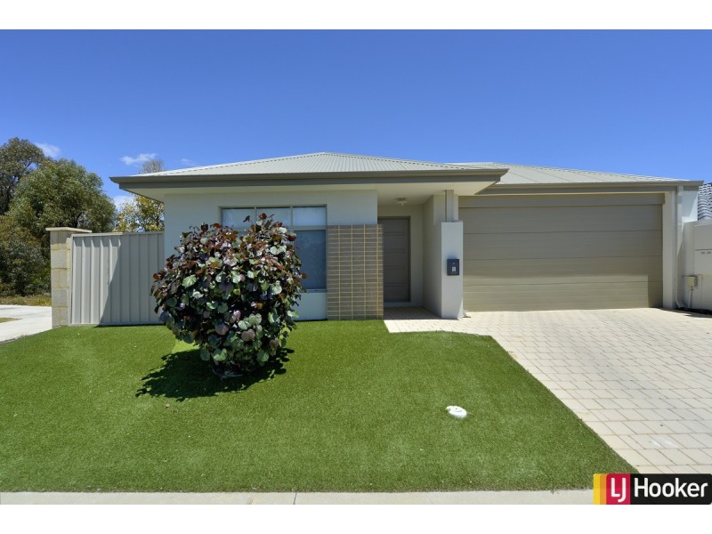 1 Lytham Lane, Meadow Springs WA 6210