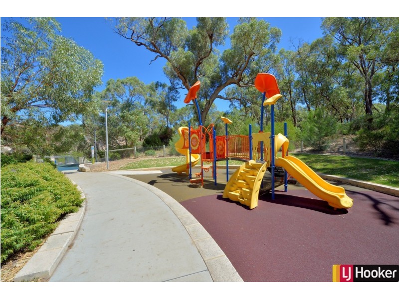 1 Lytham Lane, Meadow Springs WA 6210