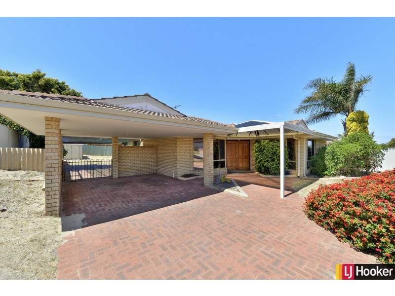 4 Camellia Court, Halls Head WA 6210