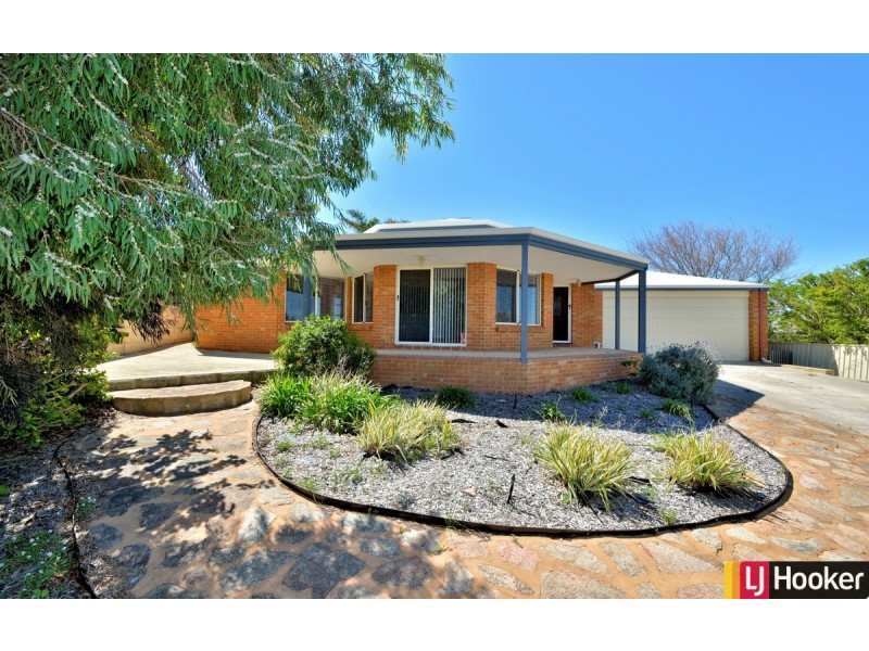 10 Staunton Rise, Halls Head WA 6210