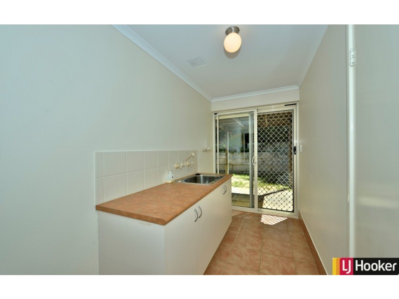10 Staunton Rise, Halls Head WA 6210
