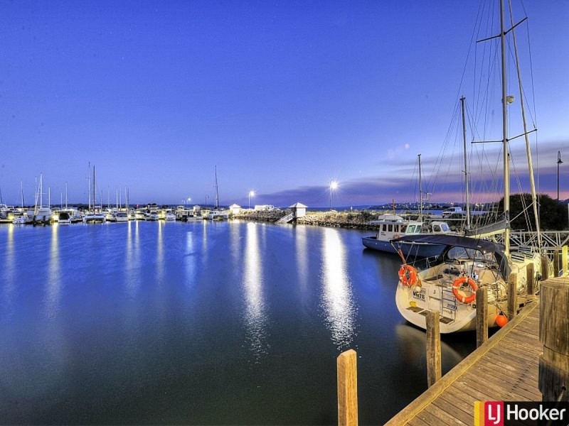 12 Moorburg Drive, Dawesville WA 6211