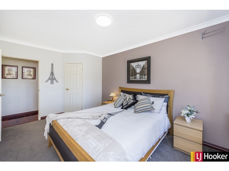 12 Placid Waters Parade, Coodanup WA 6210