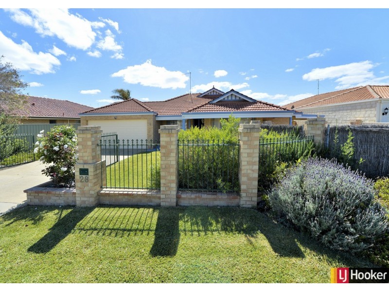 28 Admiralty Crescent, Halls Head WA 6210
