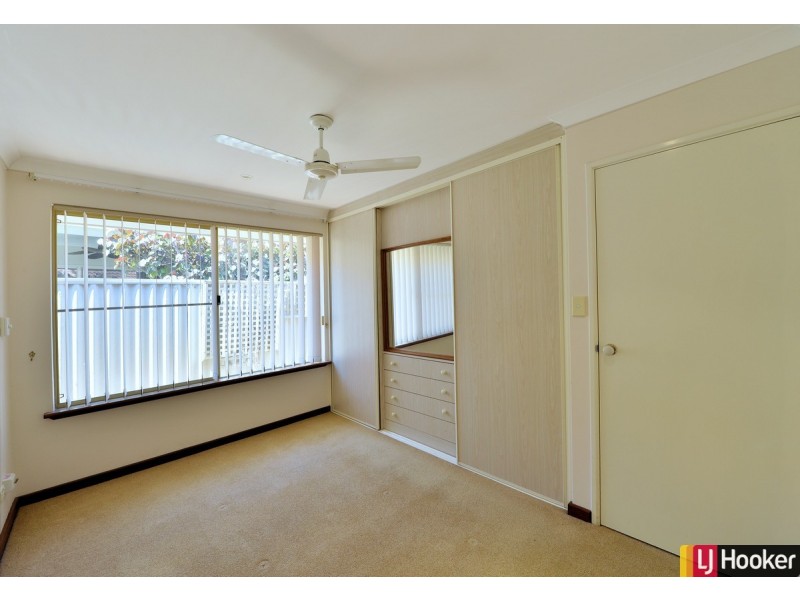 28 Admiralty Crescent, Halls Head WA 6210