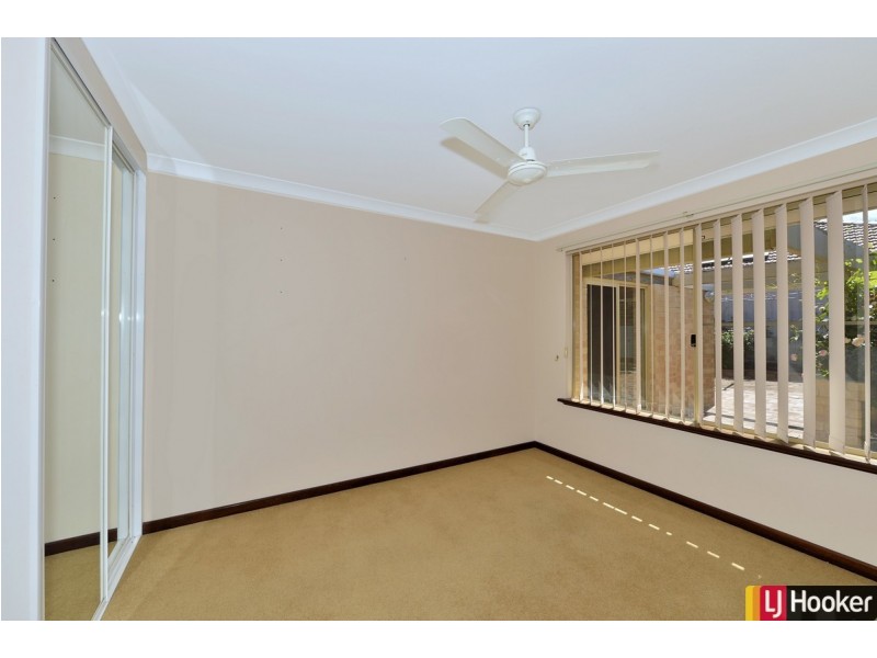 28 Admiralty Crescent, Halls Head WA 6210