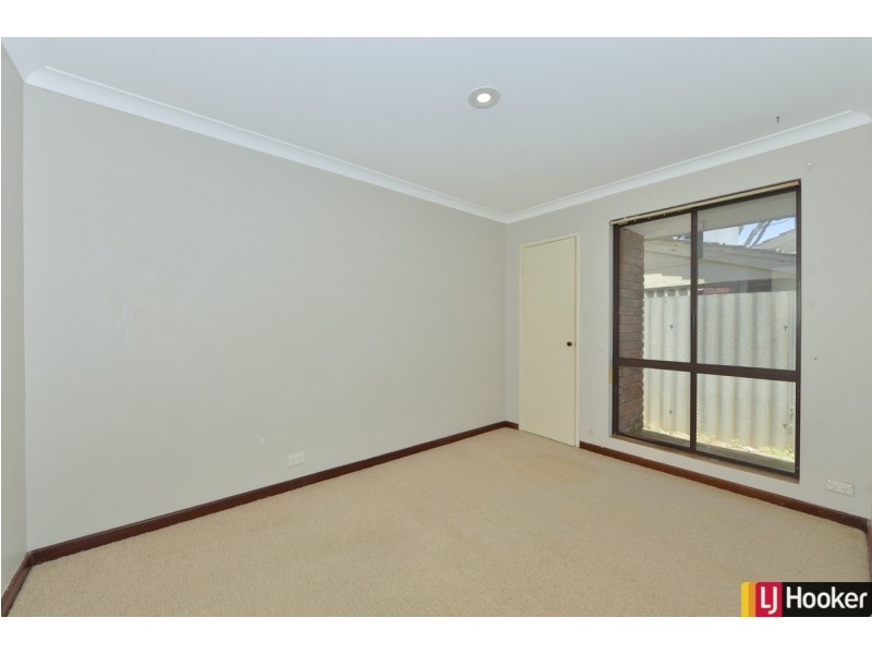 1 Redcliffe Road, Greenfields WA 6210