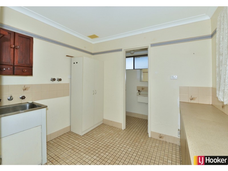 1 Redcliffe Road, Greenfields WA 6210