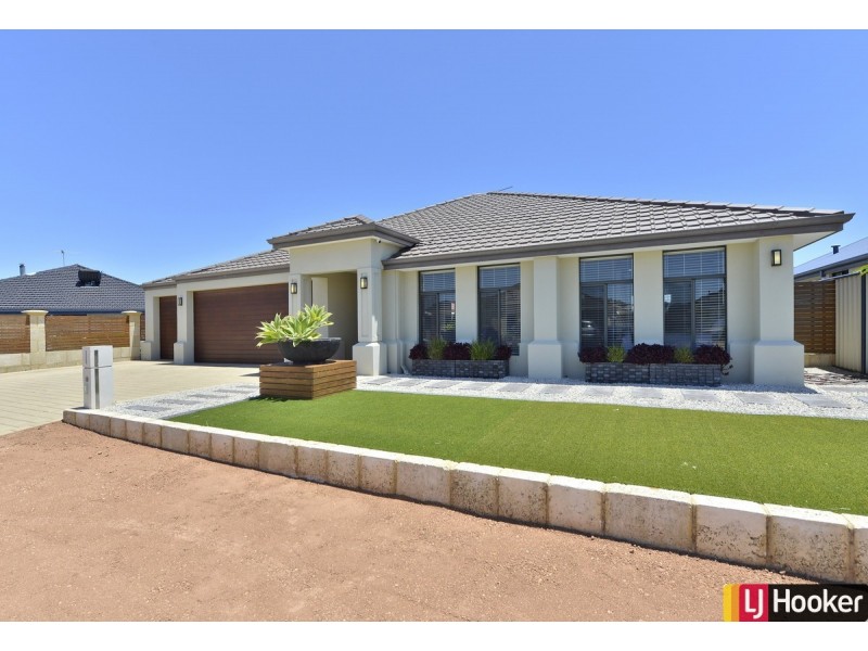 3 Sandbridge Way, Meadow Springs WA 6210
