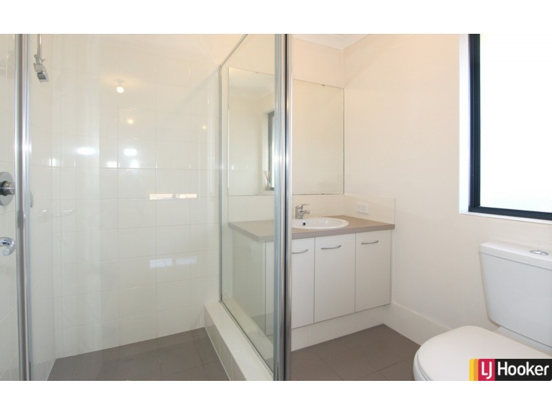 32A Guillardon Terrace, Madora Bay WA 6210