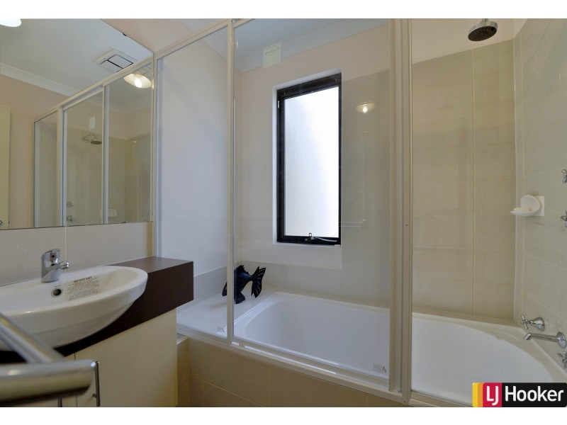 6/323 Pebble Beach Boulevard, Meadow Springs WA 6210