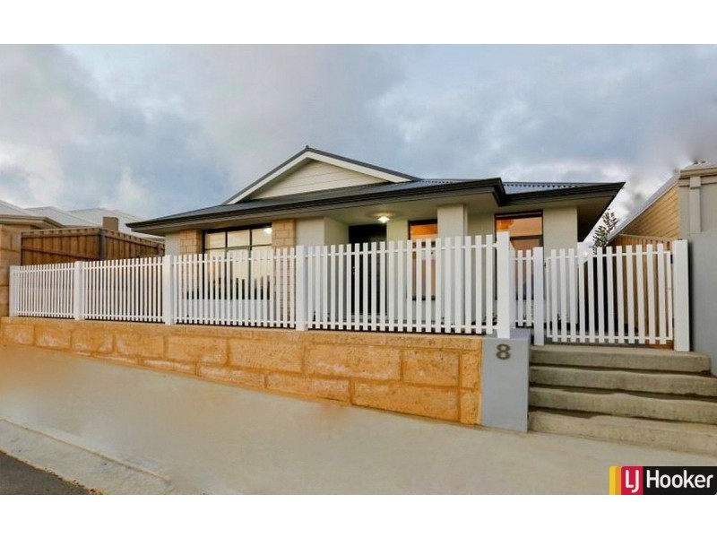 8 Vestita Lane, Halls Head WA 6210