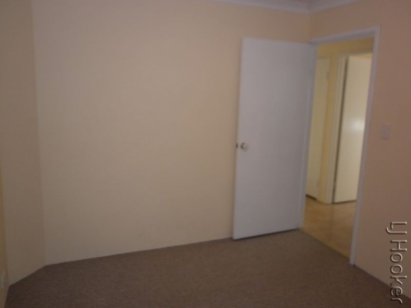 3 Magnolia Rise, Halls Head WA 6210