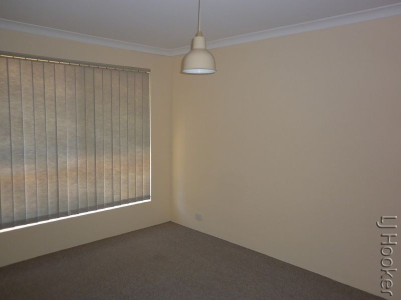 3 Magnolia Rise, Halls Head WA 6210