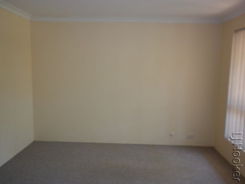 3 Magnolia Rise, Halls Head WA 6210