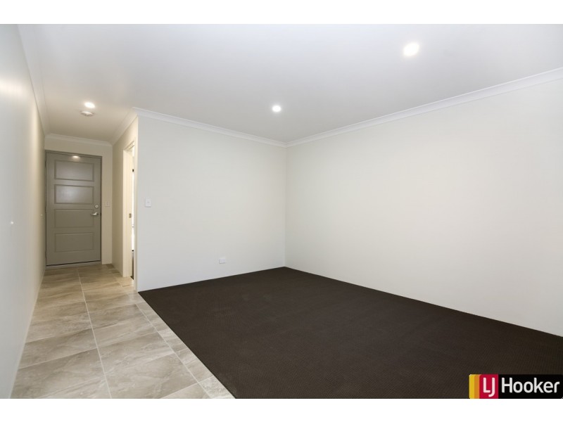 59 Gooljak Rise, Lakelands WA 6180