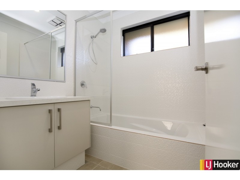 59 Gooljak Rise, Lakelands WA 6180