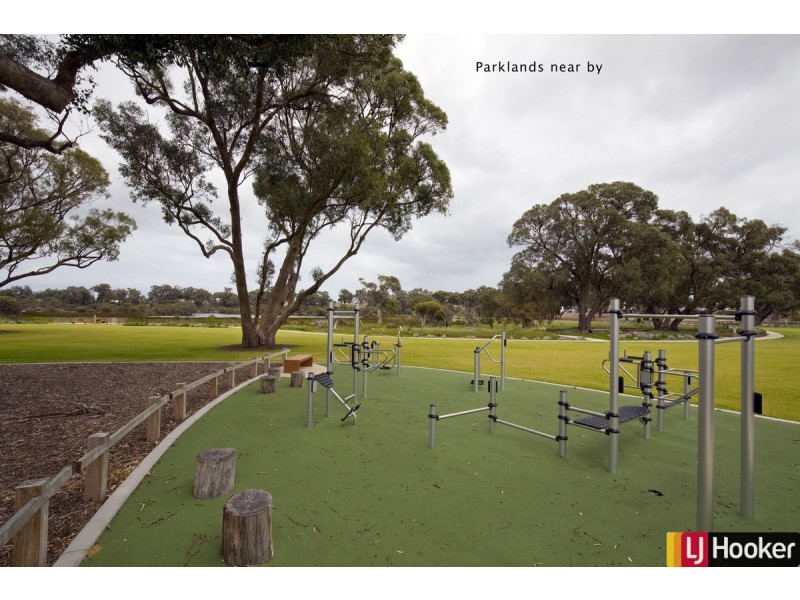 59 Gooljak Rise, Lakelands WA 6180