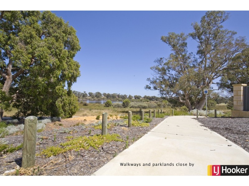 59 Gooljak Rise, Lakelands WA 6180