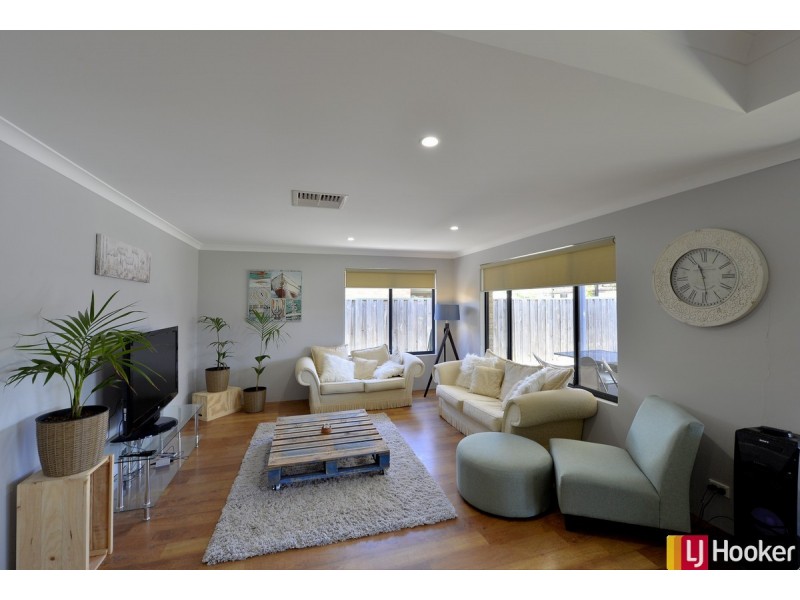 12 Chyverton Corner, Erskine WA 6210