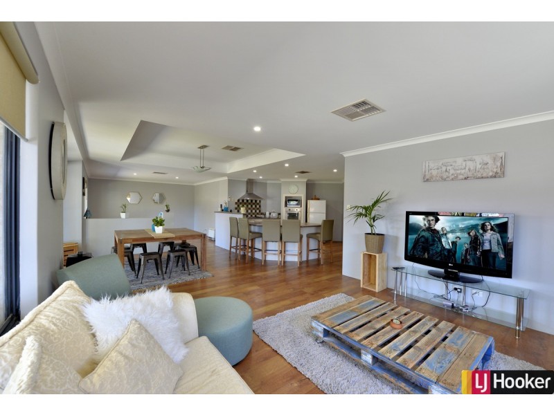 12 Chyverton Corner, Erskine WA 6210