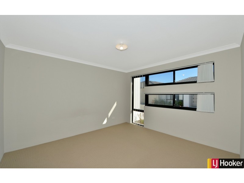 12/323 Pebble Beach Boulevard, Meadow Springs WA 6210