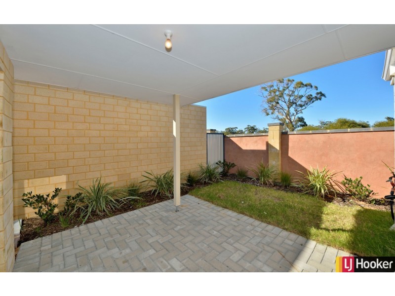 12/323 Pebble Beach Boulevard, Meadow Springs WA 6210