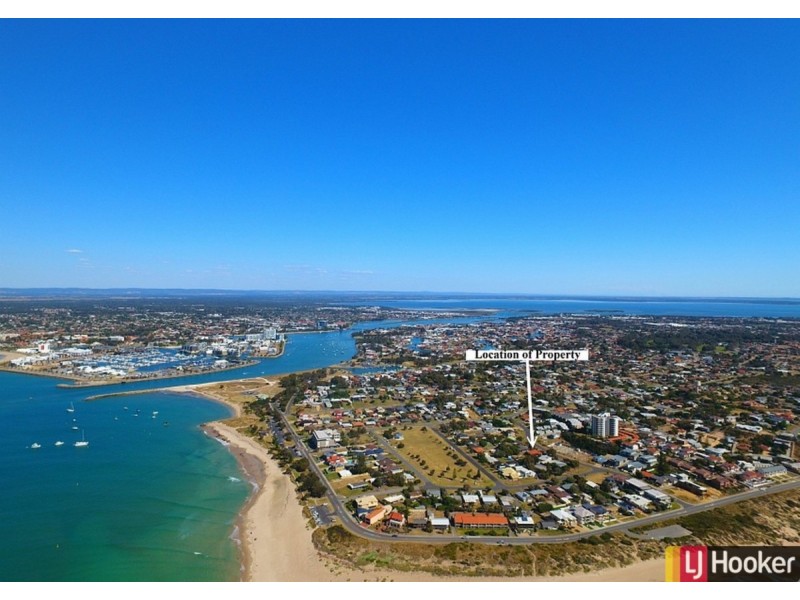 16 Oversby Street, Halls Head WA 6210