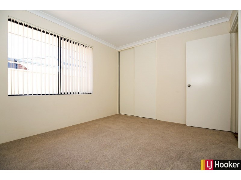 16 Bertha Loop, Dudley Park WA 6210