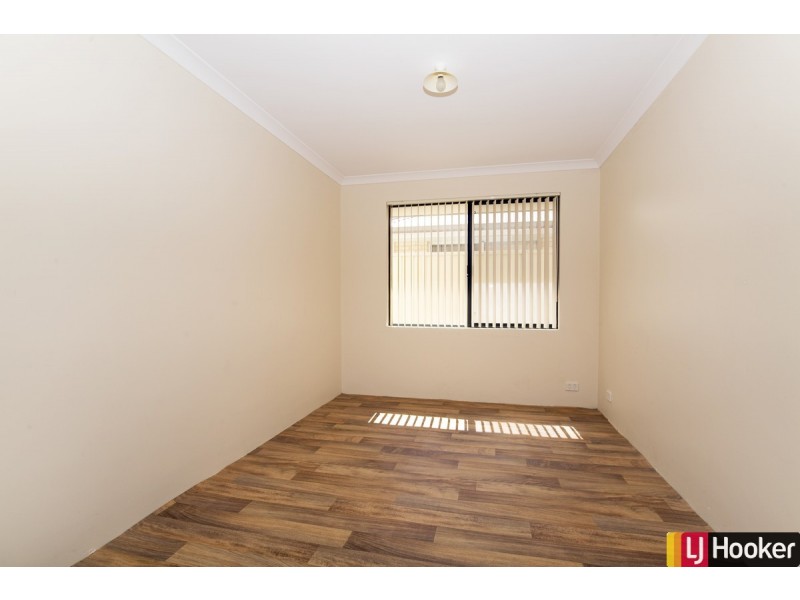 16 Bertha Loop, Dudley Park WA 6210