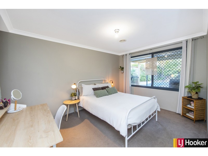 12 Arabian Drive, Coodanup WA 6210