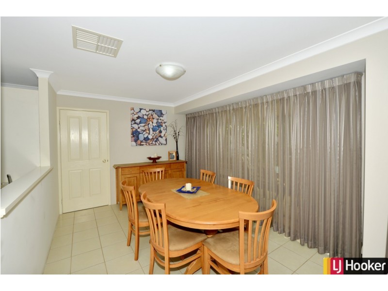 7 Vlamingh Gate, Dudley Park WA 6210