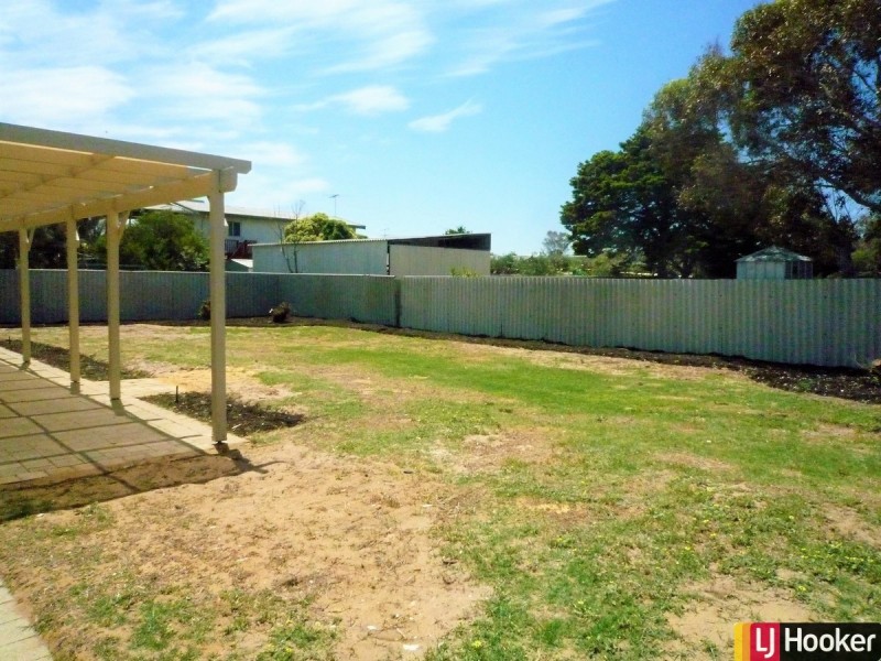 9 Orestes Street, San Remo WA 6210