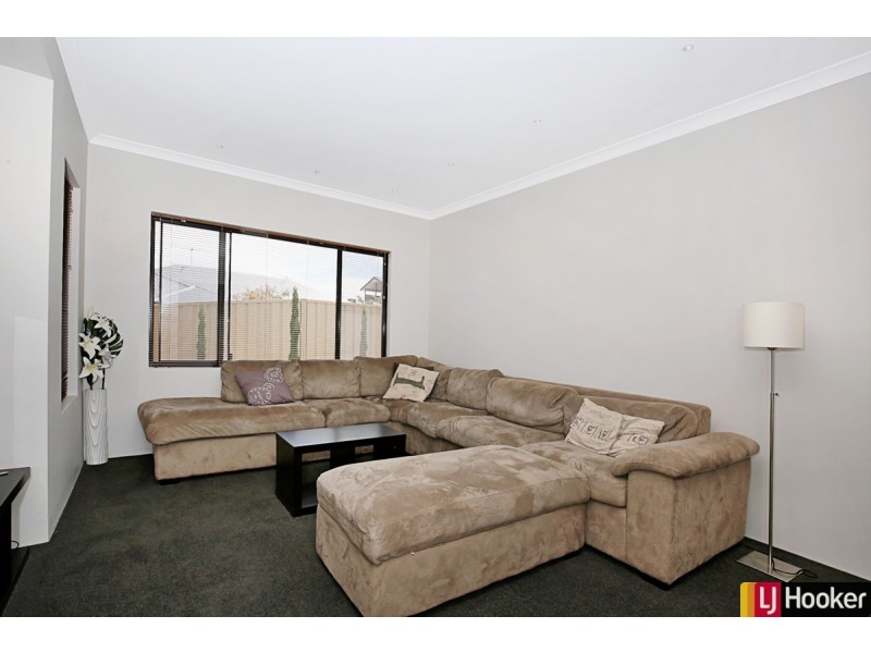 46 Cawana Parkway, Lakelands WA 6180