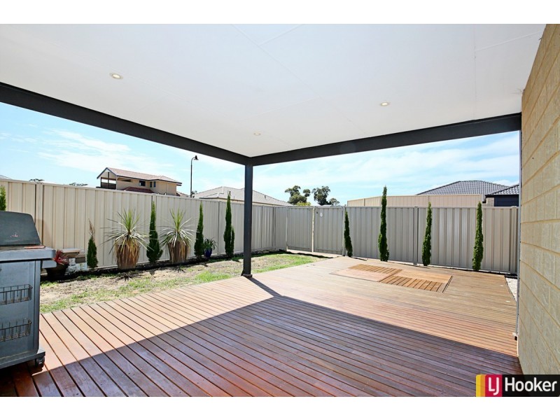 46 Cawana Parkway, Lakelands WA 6180