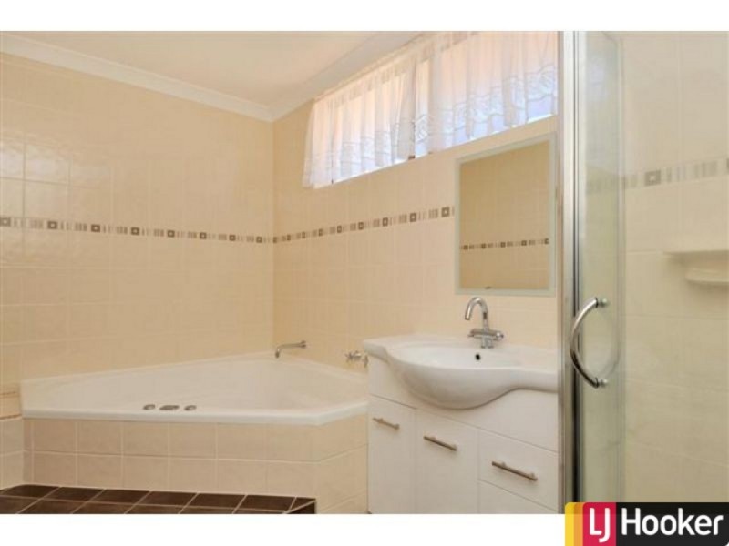 6 Ninda Street, Coodanup WA 6210