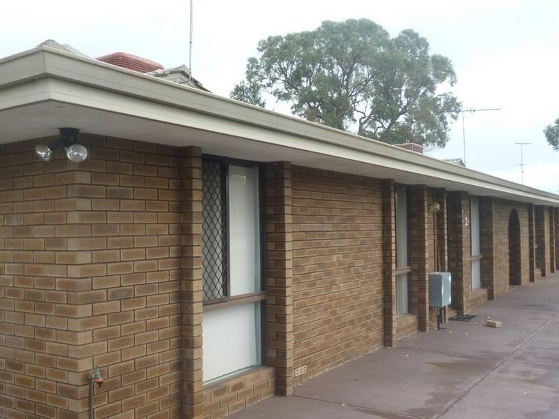 2/21 Leslie Street, Dudley Park WA 6210