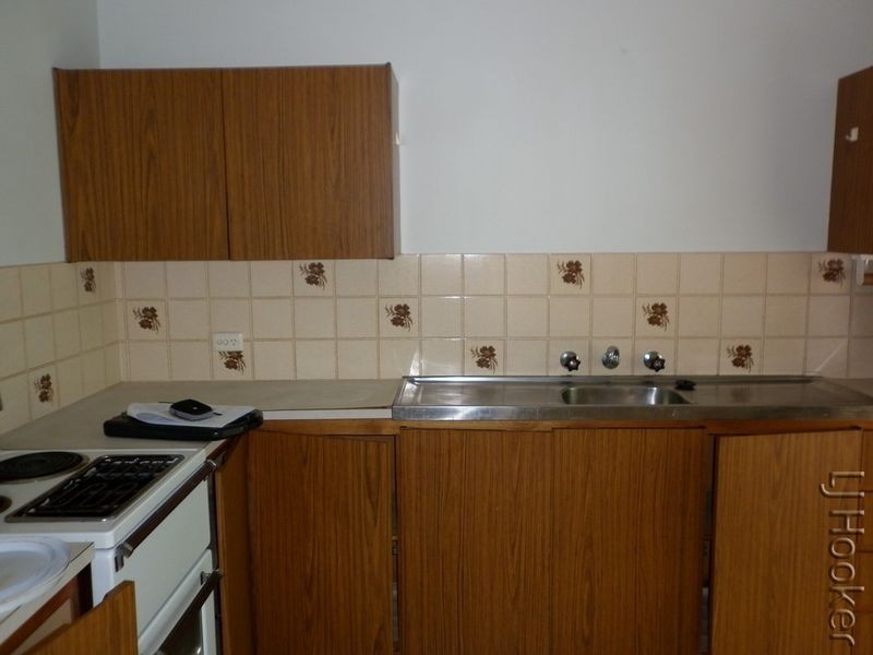 2/21 Leslie Street, Dudley Park WA 6210