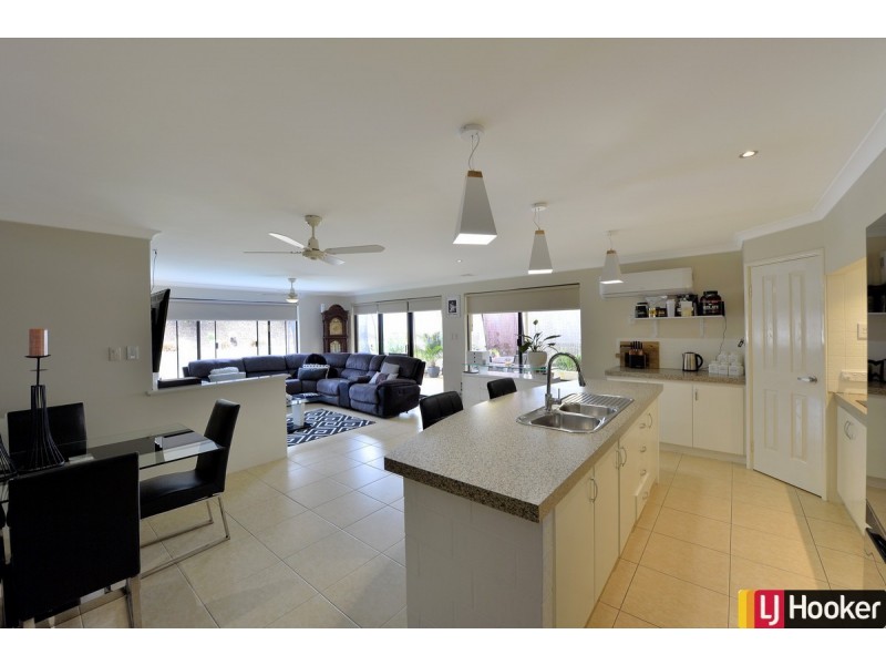 11 Allendale Crescent, Dawesville WA 6211