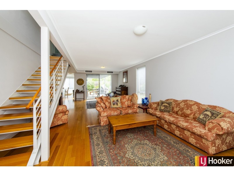 3 Arcot Court, Meadow Springs WA 6210