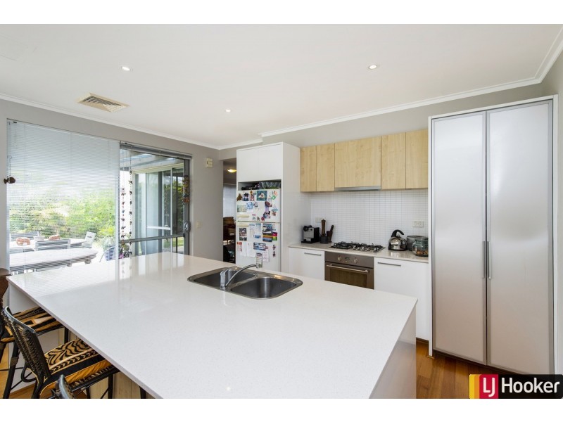 3 Arcot Court, Meadow Springs WA 6210