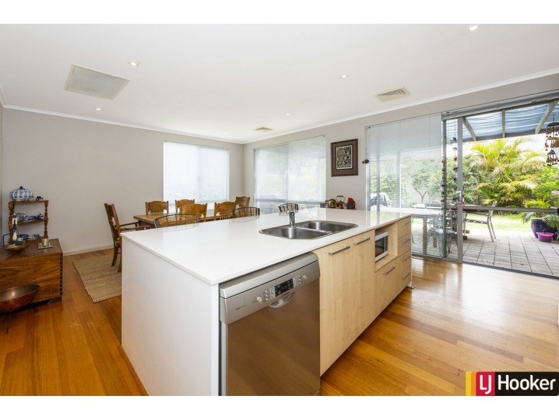 3 Arcot Court, Meadow Springs WA 6210