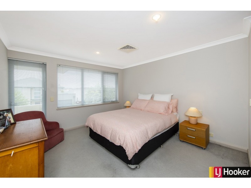 3 Arcot Court, Meadow Springs WA 6210