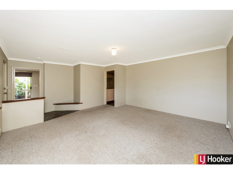 9 Waterfall Cove, Greenfields WA 6210