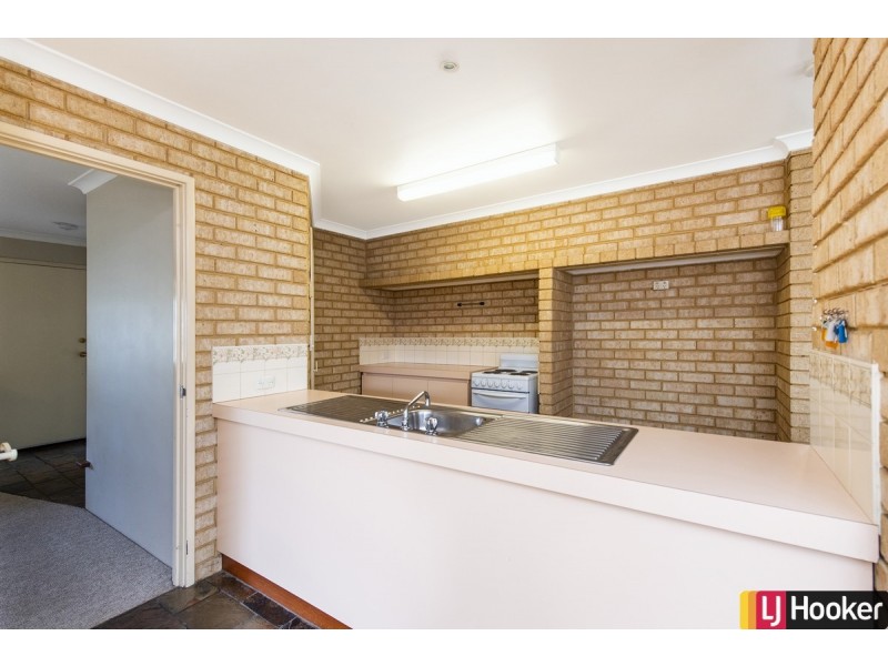 9 Waterfall Cove, Greenfields WA 6210